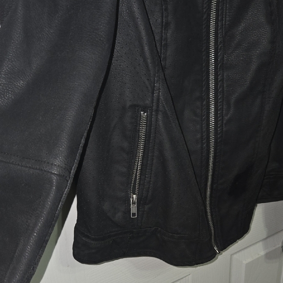 Torrid Black "Leather" Jacket for Women - Picture 5 of 6